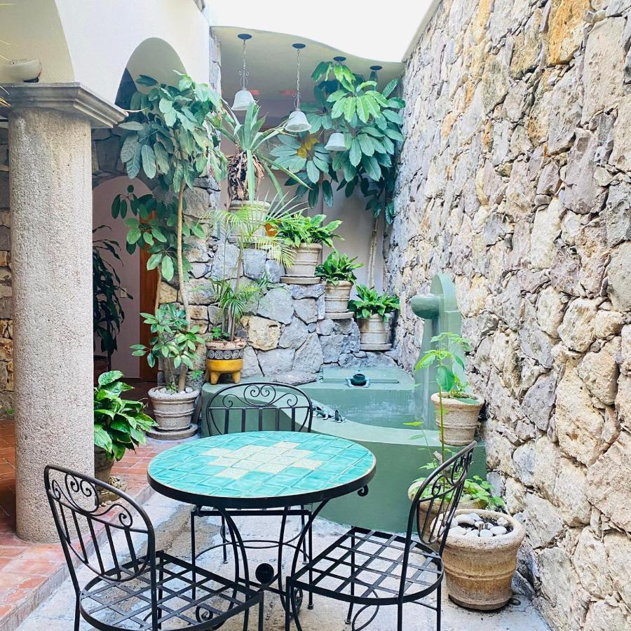 Hotel Antigua Casa De Piedra San Miguel de Allende Bagian luar foto